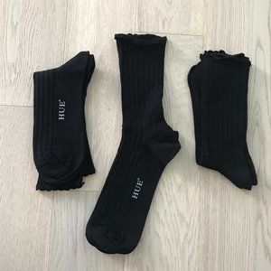 NWOT - Hue Women's Scalloped Pointelle Sock